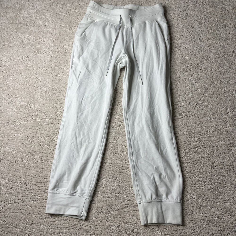 Women's Lululemon 4 Ready To Rulu White Cropped Jogger Athletic Sweatpants Comfy